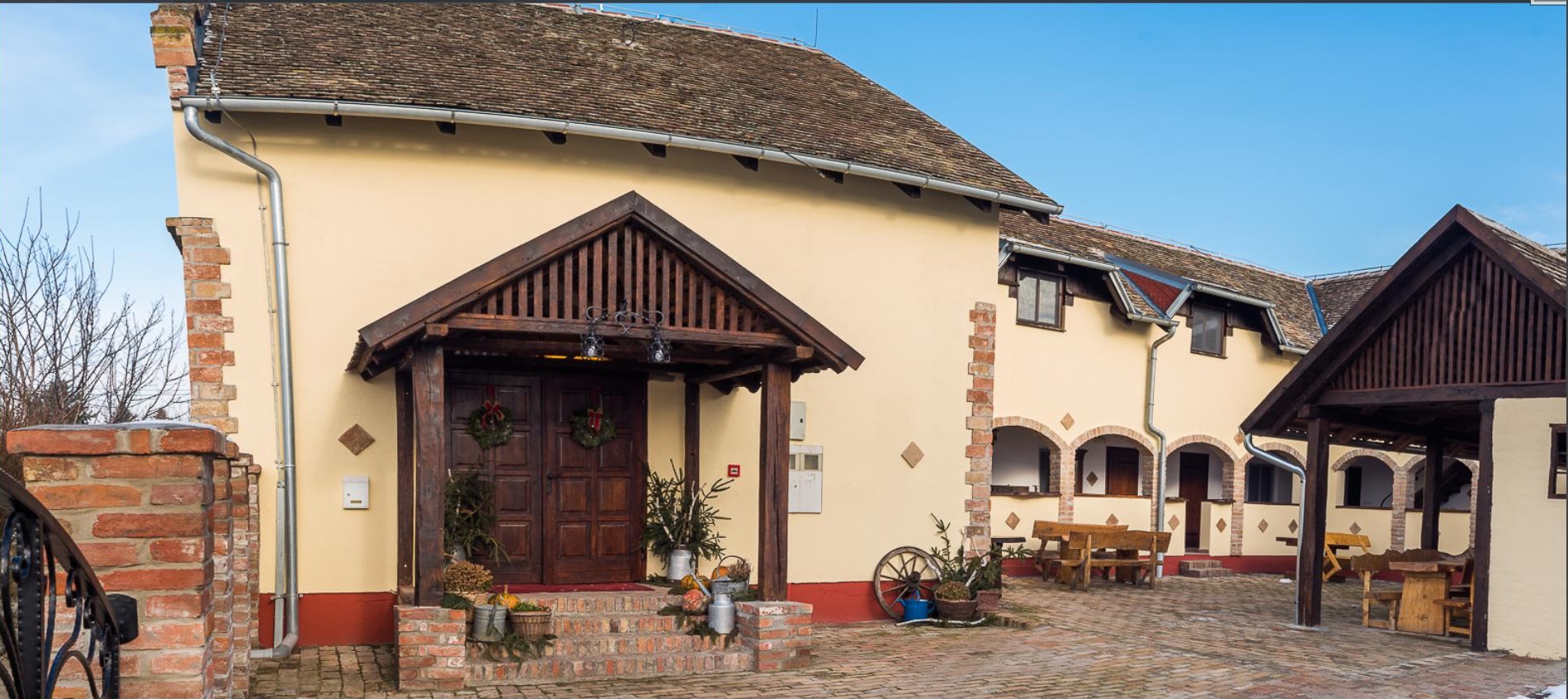 VILLA BARANJA